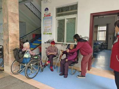 樊城區(qū)人民政府