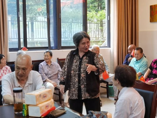 不忘初心跟黨走 千名老人感黨恩 市社會福利院開展主題感恩教育活動慶祝建黨百年