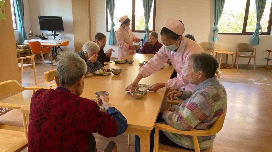 滬養老機構服務質量哪家強?最新監測結果出爐:徐匯平均分位列第一